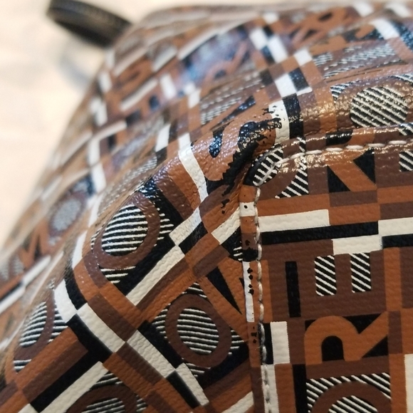 Salvatore Ferragamo signature print coated canvas - Picture 8 of 8